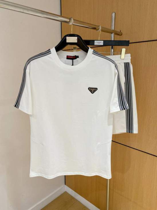 Picture of Prada Shirt Pant Suits _SKUPradaM-3XLxetr29724393